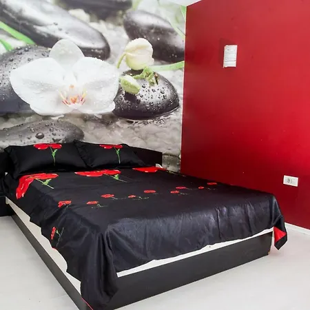 Sweet Apartment *
